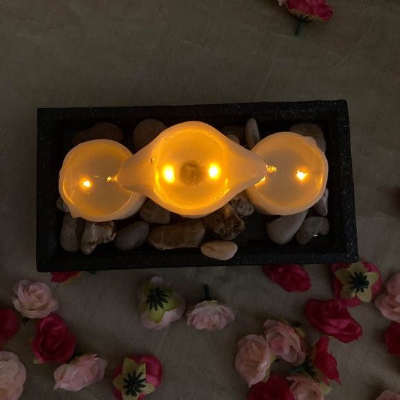 Home Elements 3-Piece Flameless LED Candle Fountain Battery Operated - Picture 15 of 15